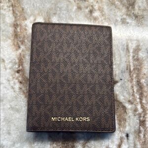 Michael Kors Brown credit card passport holder
